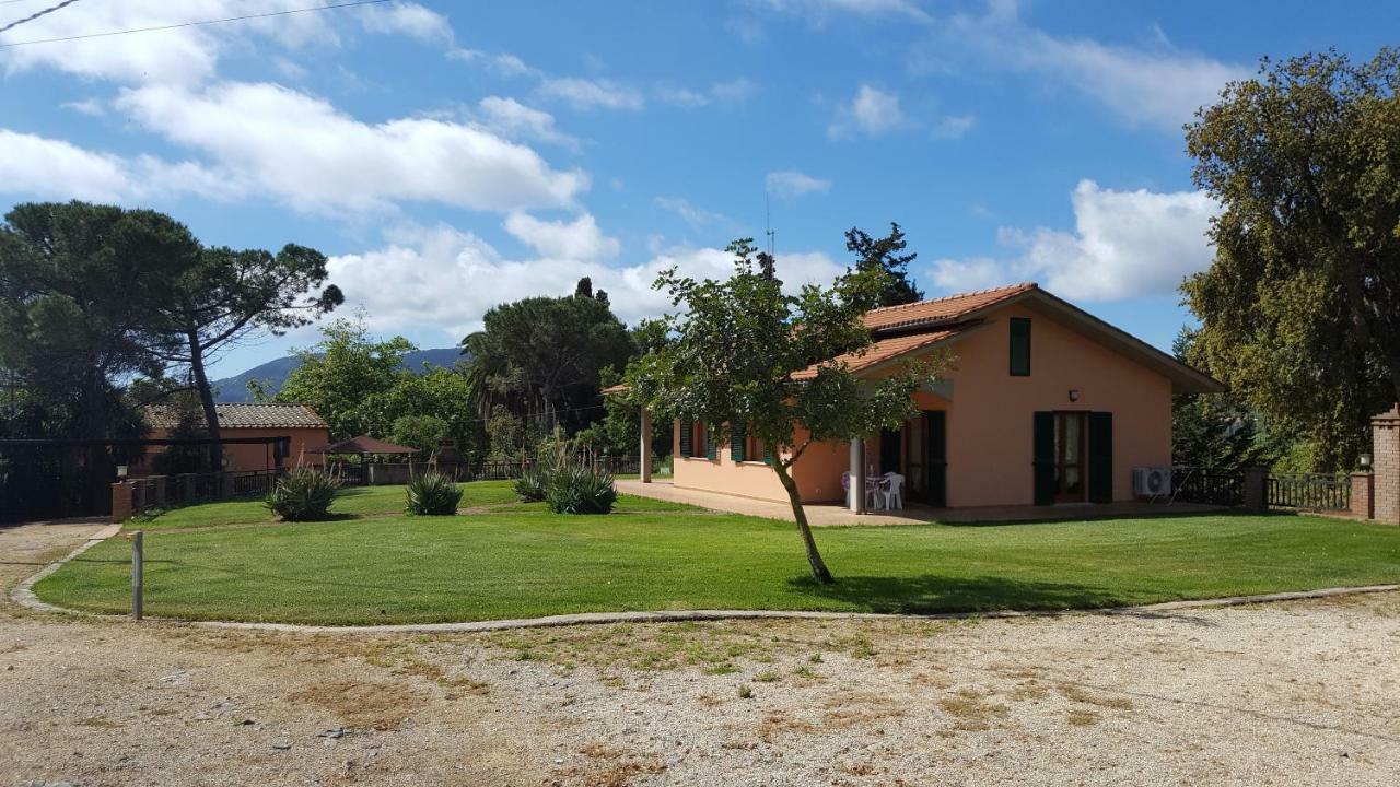 Agriturismo Rebua Porto Azzurro Luaran gambar