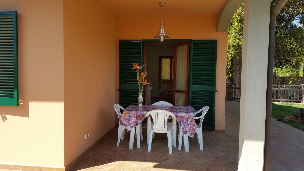 Agriturismo Rebua Porto Azzurro Luaran gambar